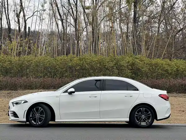 Mercedes-Benz A-Class 2021