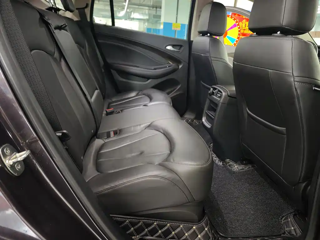 Buick Envision Plus 2018 — фото 14