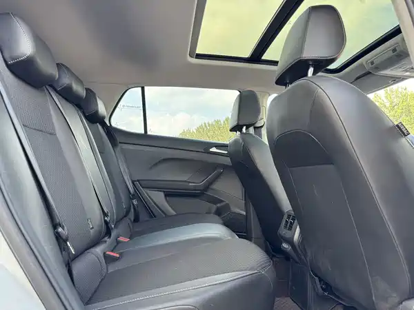 Volkswagen Tacqua 2023