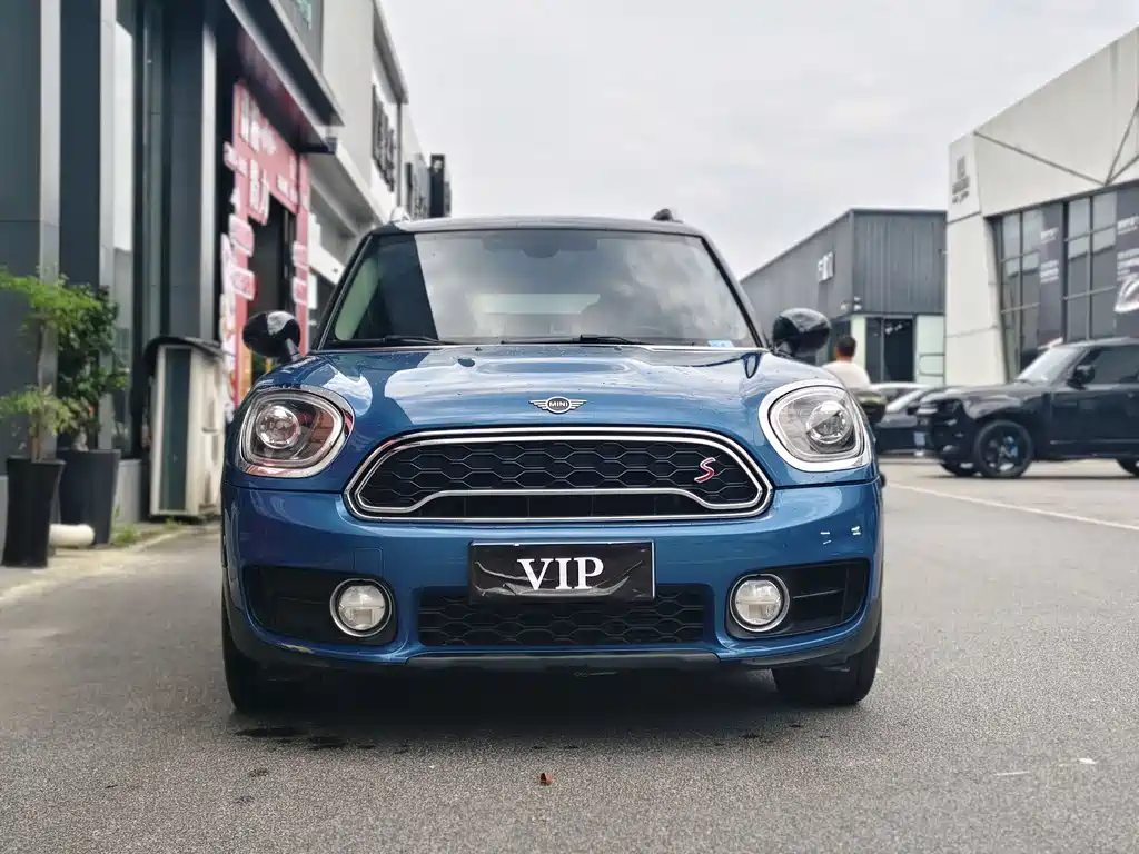 MINI Countryman 2018 — фото 2