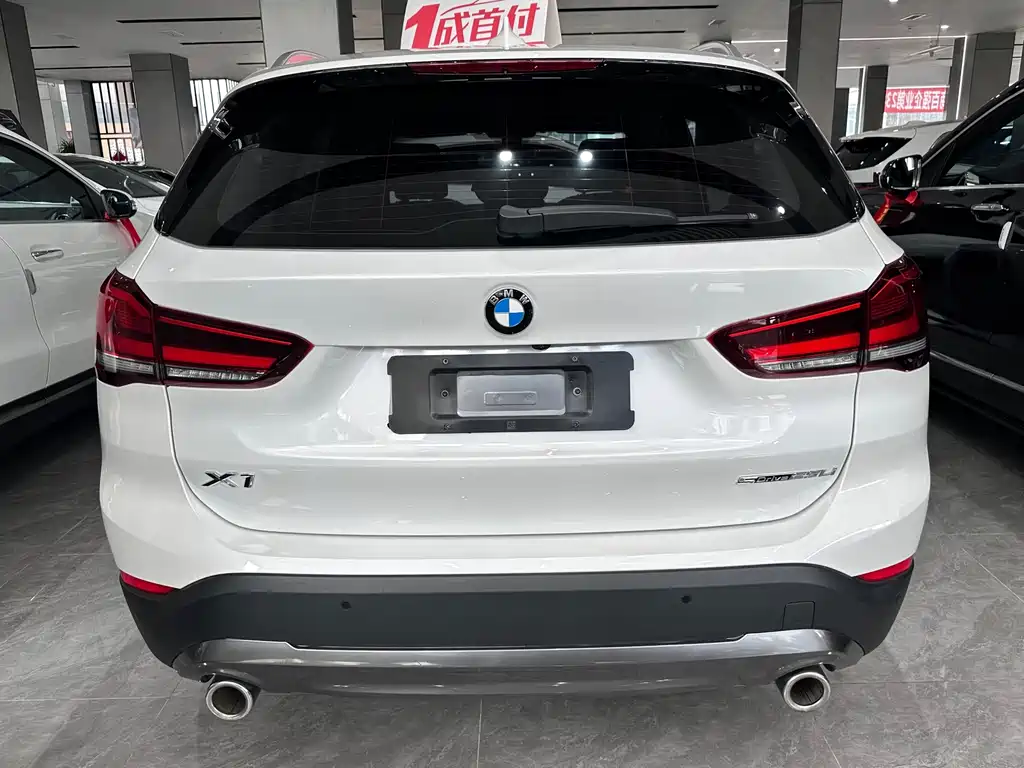 BMW X1 2022 — фото 12