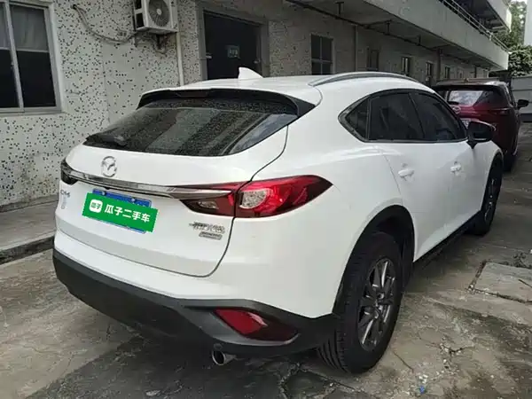 Mazda CX-4 2018