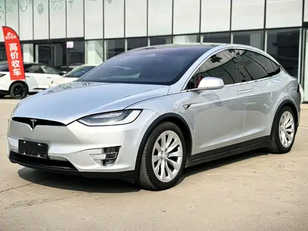 Tesla Model X 2017