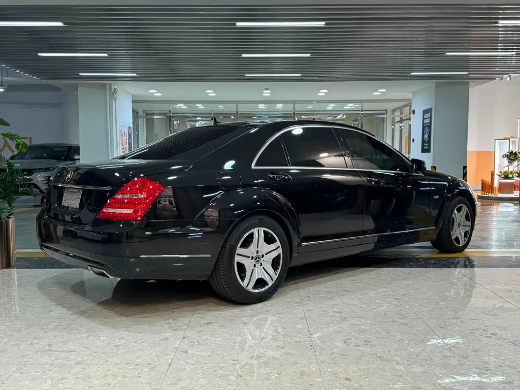 Mercedes-Benz S-Class 2010 — фото 3