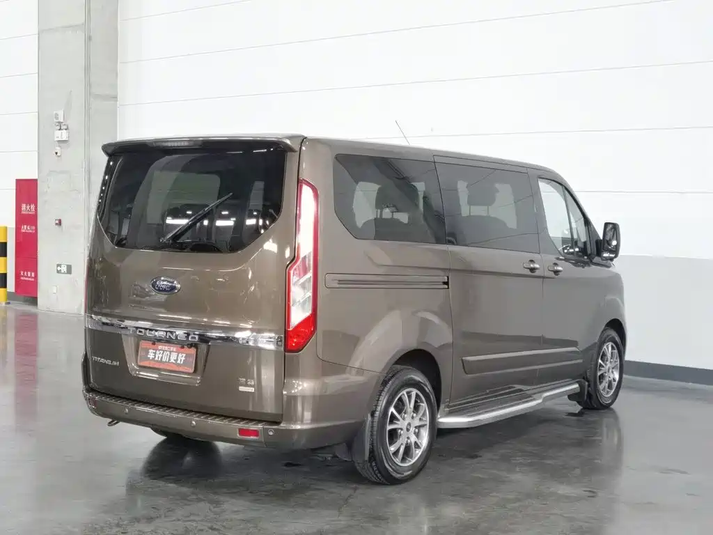 Ford Tourneo 2017 — фото 2