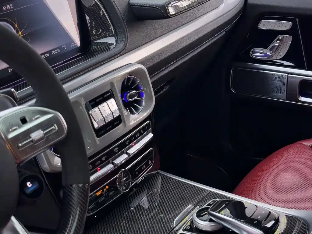 Mercedes-Benz G-Class AMG 2020 — фото 23
