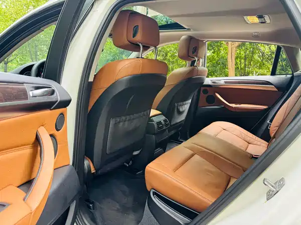 BMW X6 2014