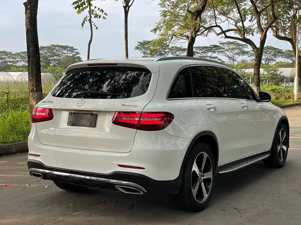 Mercedes-Benz GLC 2018 — фото 22