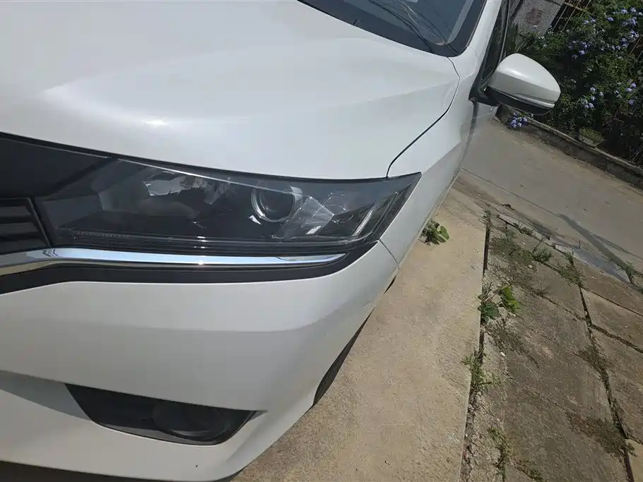 Honda Greiz 2018