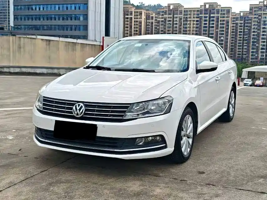 Volkswagen Lavida 2018 — фото 1