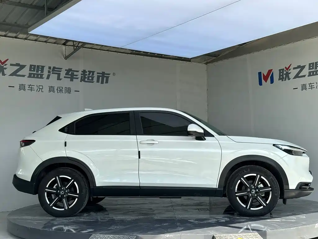 Honda Vezel 2023 — фото 4