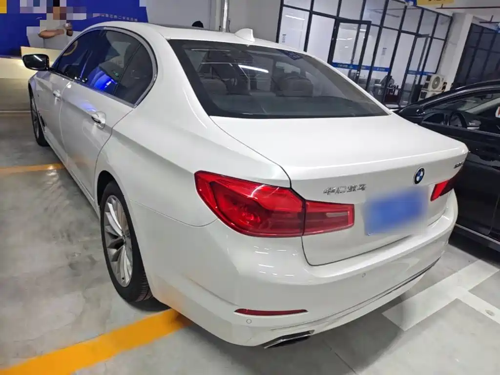 BMW 5 Series 2017