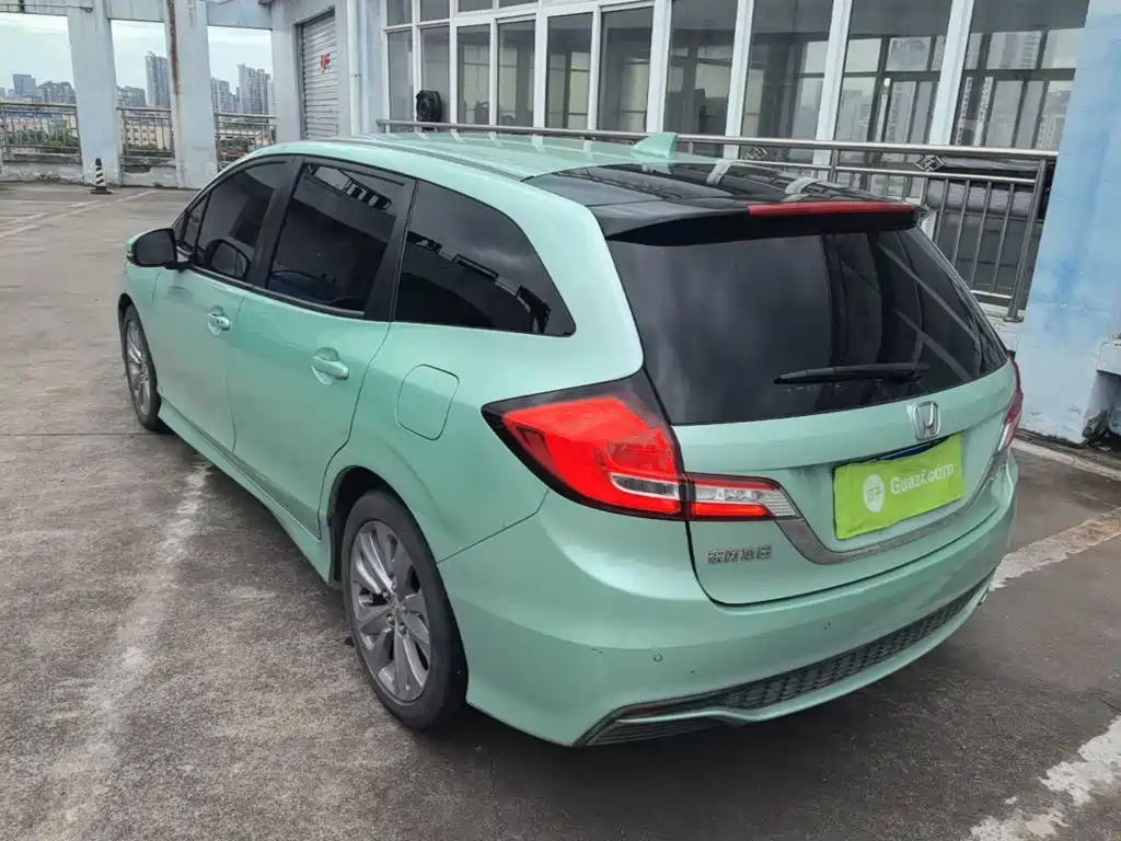 Honda Jade 2017