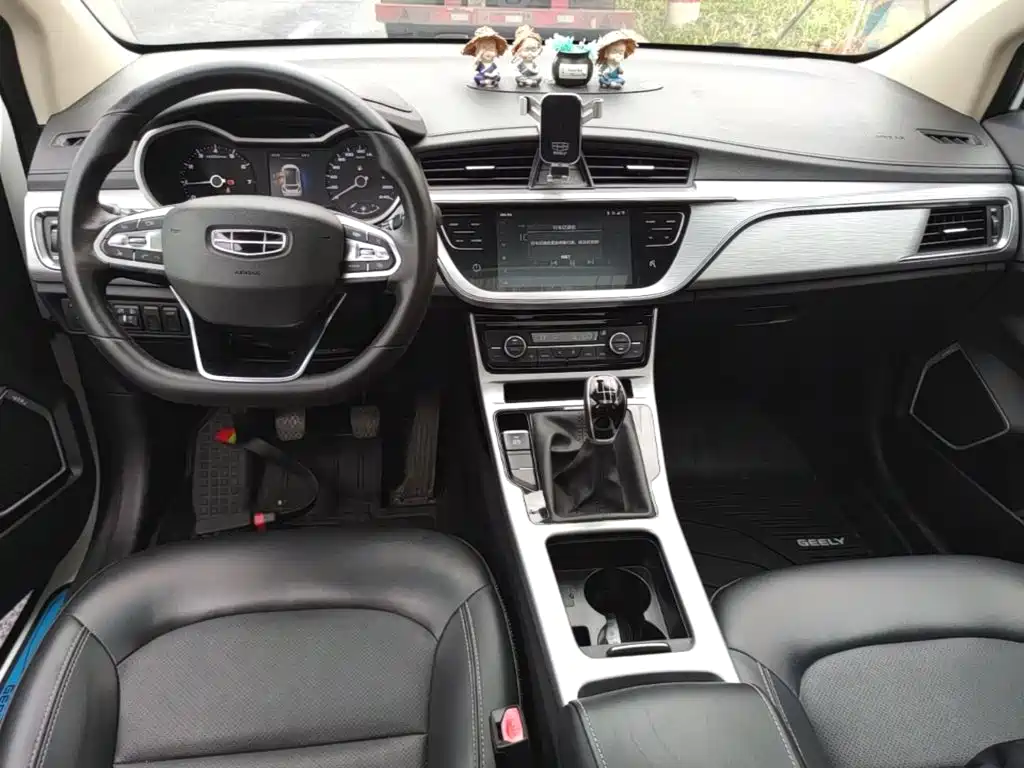 Geely Emgrand GS 2019 — фото 10