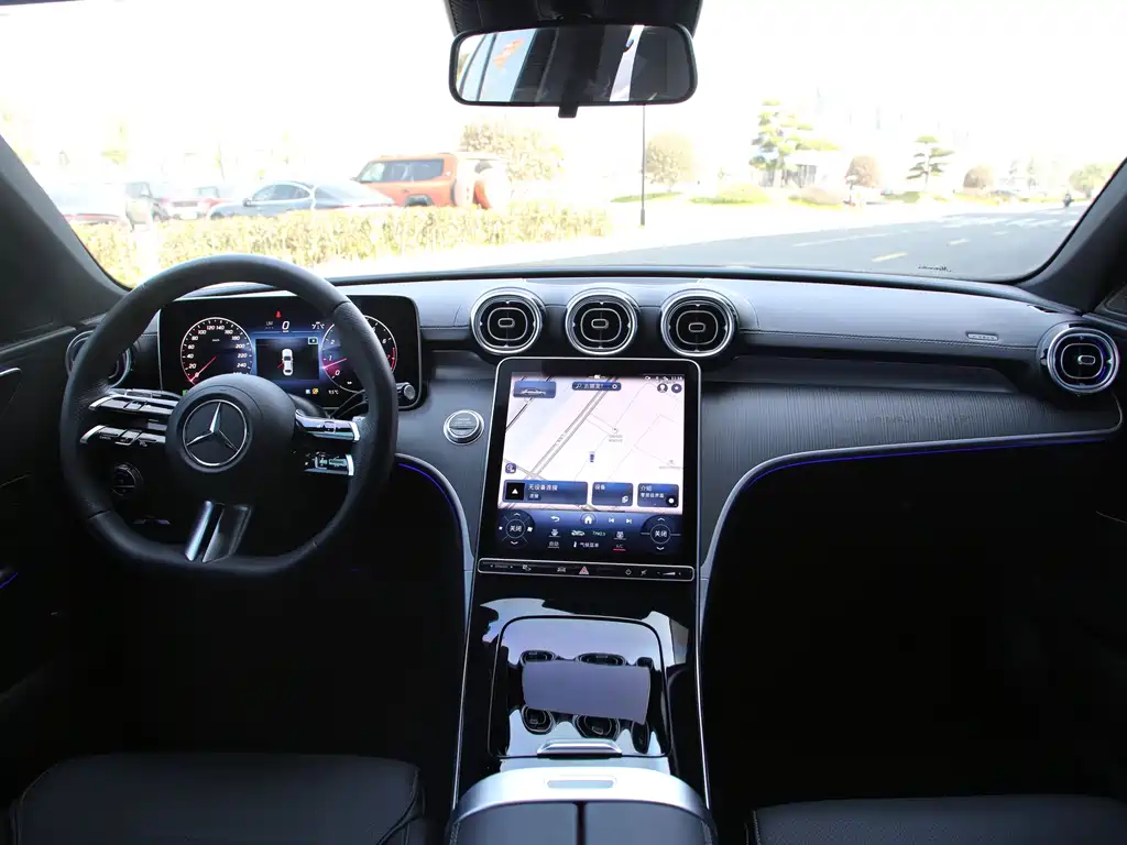 Mercedes-Benz C-Class 2023