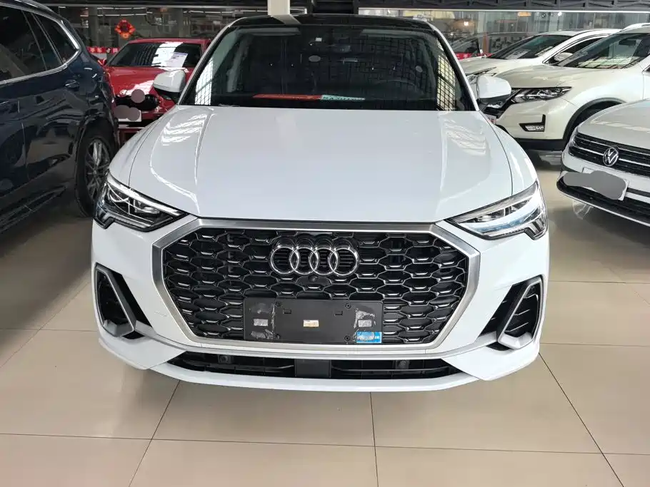 Audi Q3 Sportback 2021 — фото 2