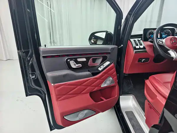 Mercedes-Benz Ascend VITO 2025