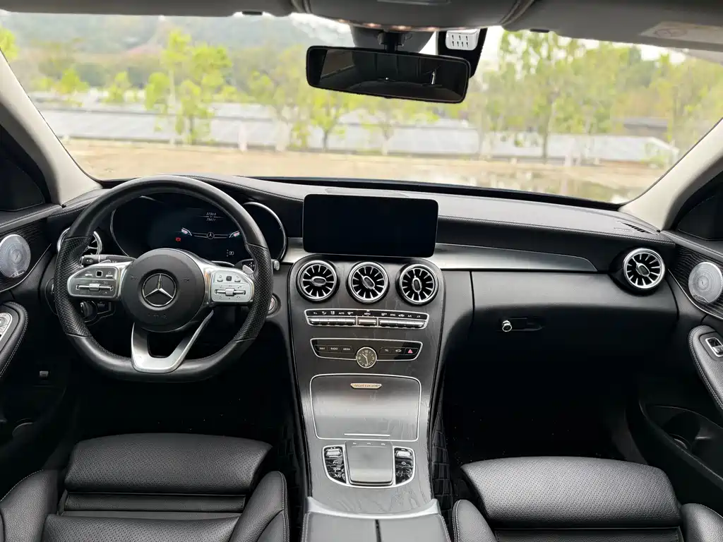 Mercedes-Benz C-Class 2021 — фото 11
