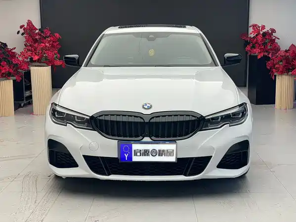 BMW 3 Series 2021