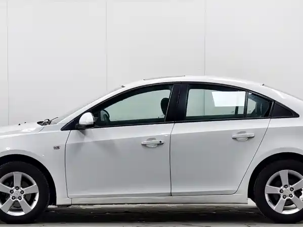 Chevrolet Cruze 2012