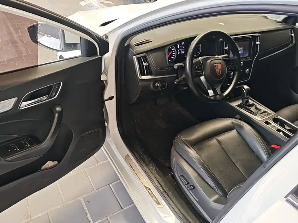 Roewe i6 Classic 2018 — фото 16