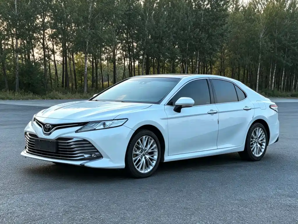 Toyota Camry 2019