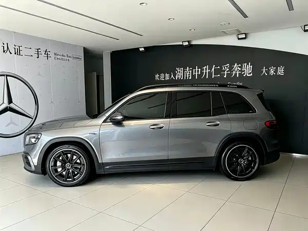Mercedes-Benz GLB AMG 2024
