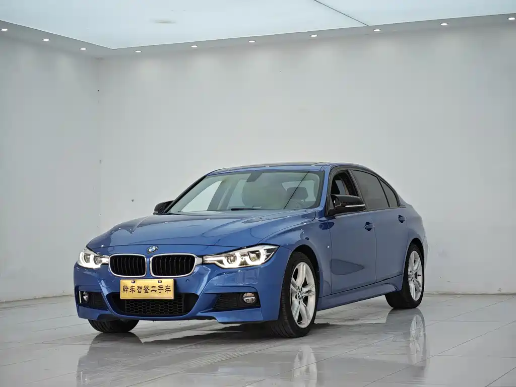 BMW 3 Series 2018 — фото 1