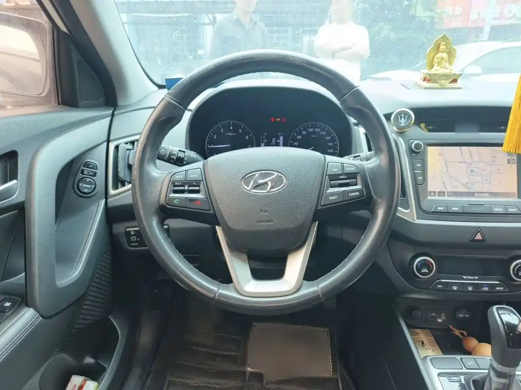 Hyundai ix25 2015