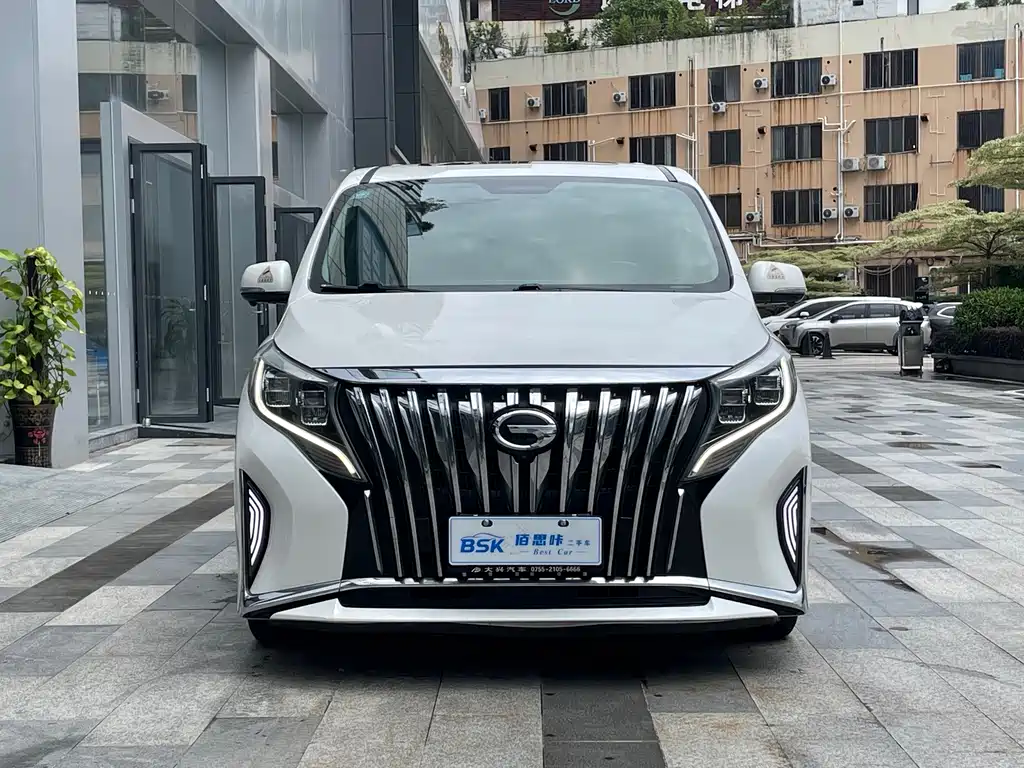 GAC Motor Trumpchi M8 2022 — фото 2