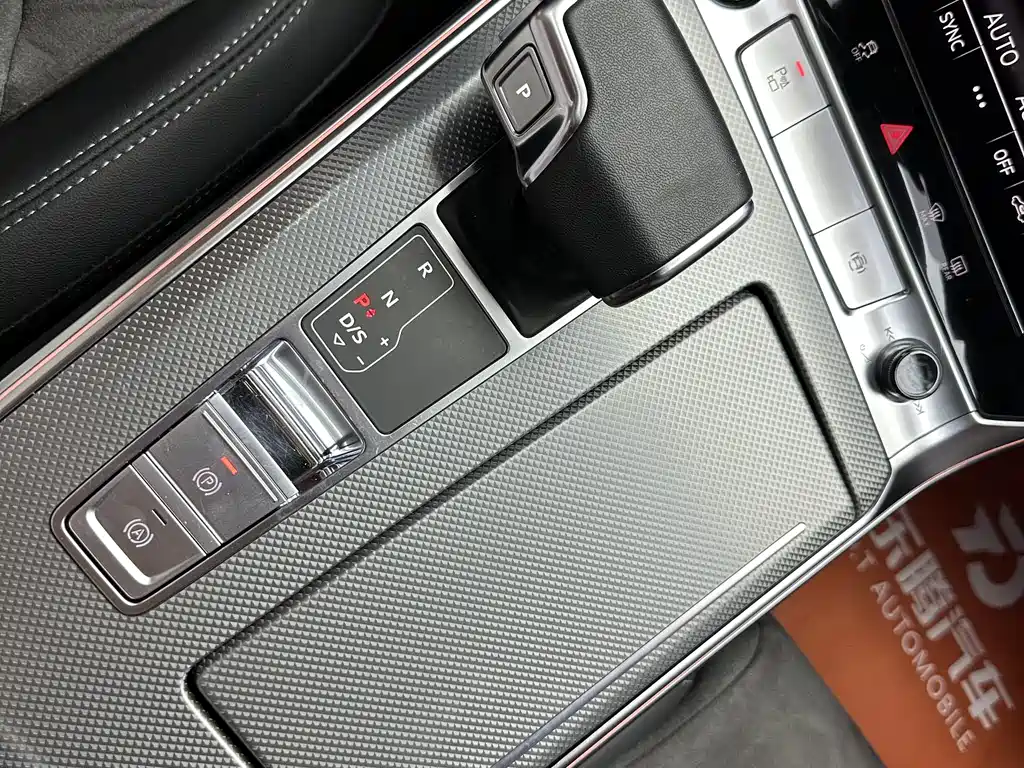 Audi A6L 2023 — фото 26