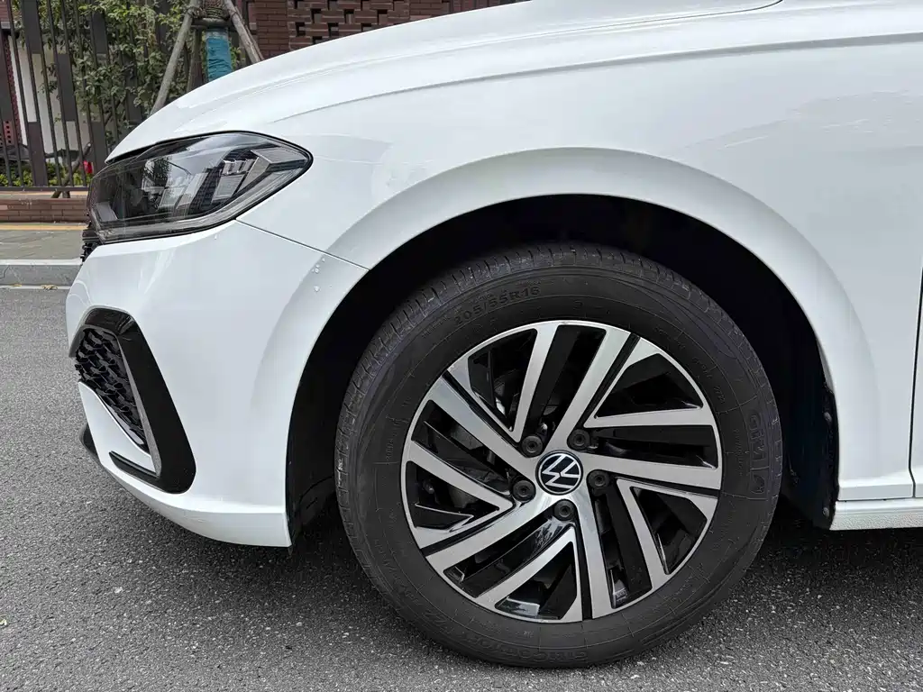 Volkswagen Lavida 2022