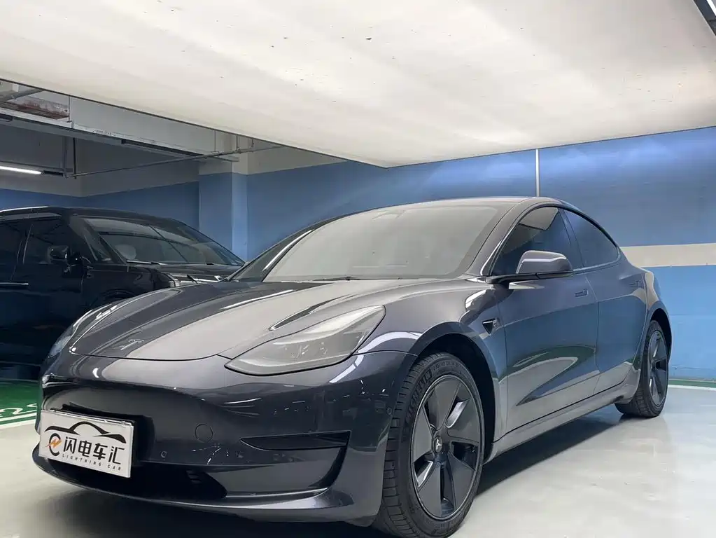 Tesla Model 3 2022 — фото 1