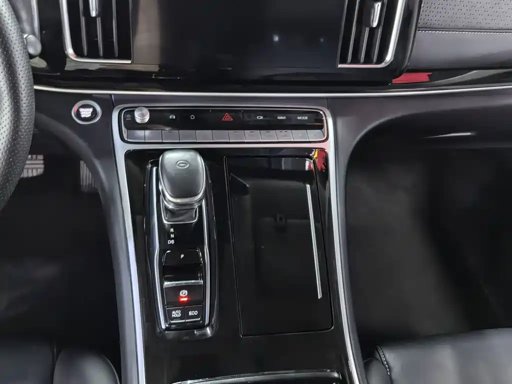 GAC Trumpchi M8 2021 — фото 9