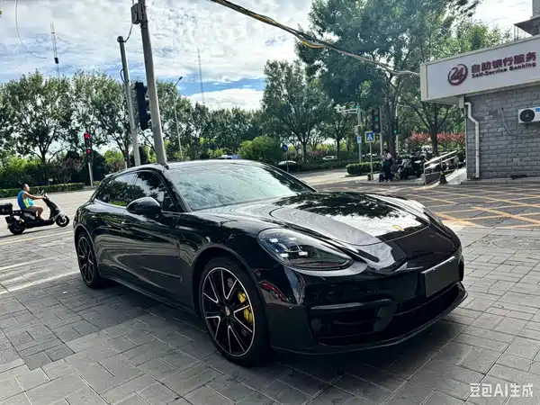 Porsche Panamera 2024
