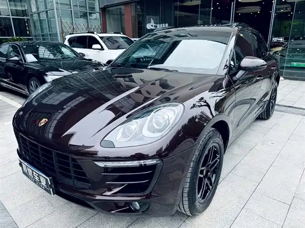Porsche Macan 2016