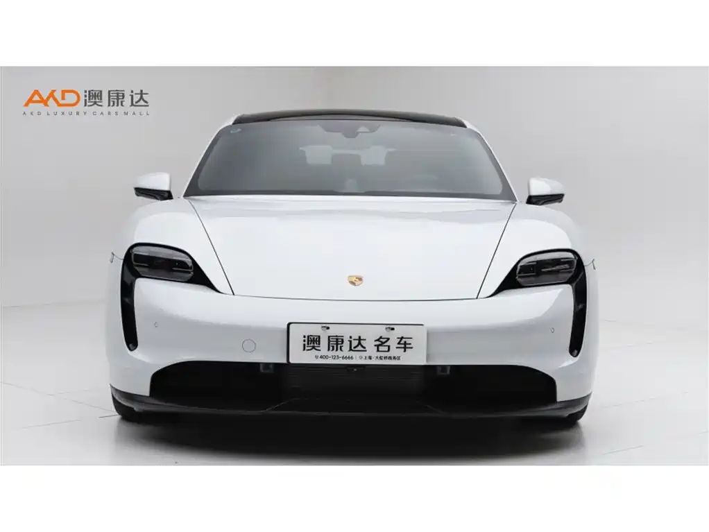 Porsche Taycan 2023