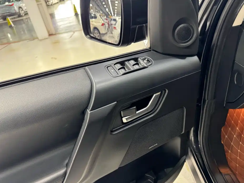 Land Rover Freelander 2 2011 — фото 17