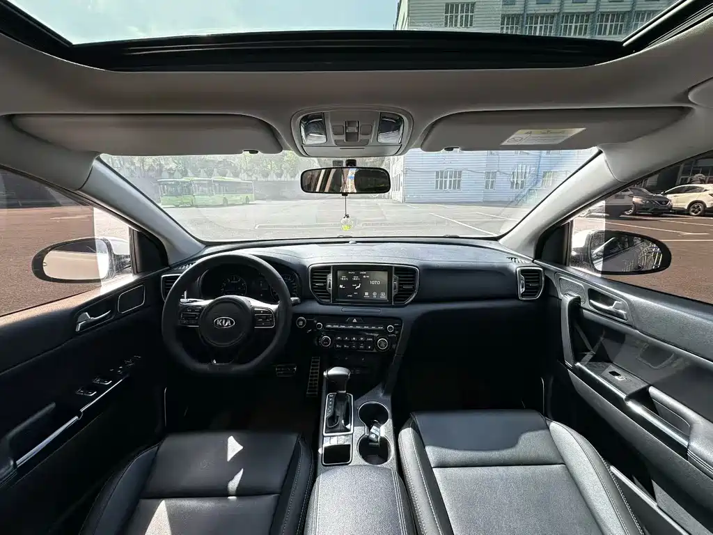 Kia KX5 2017 — фото 4