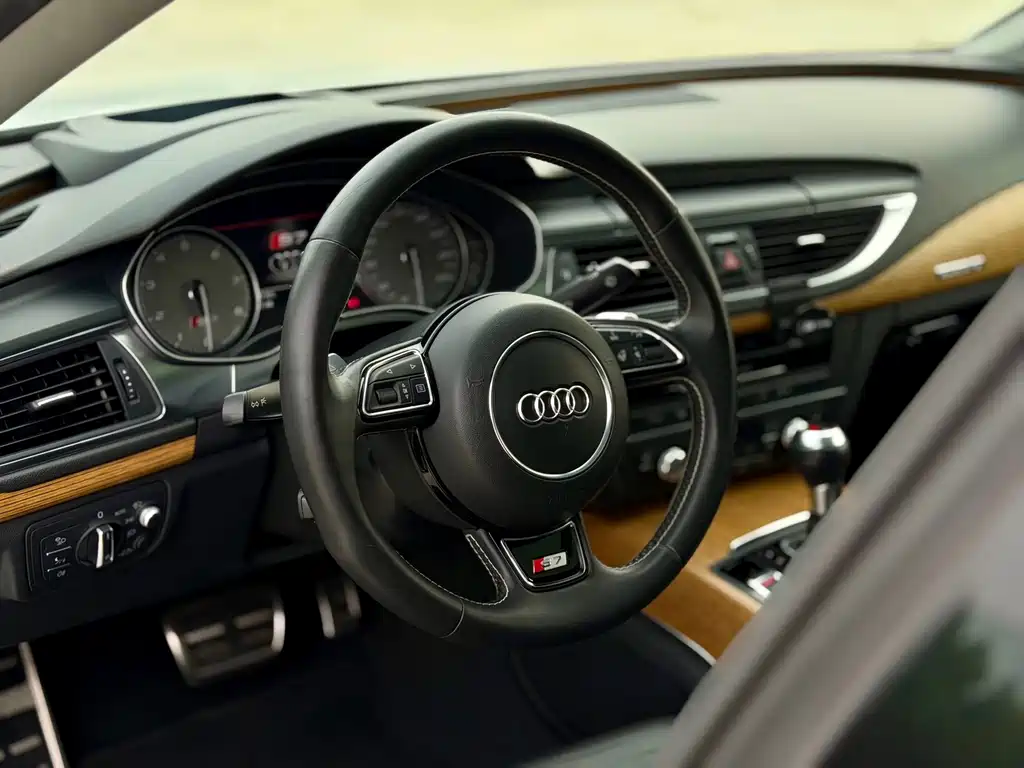 Audi S7 2014 — фото 7