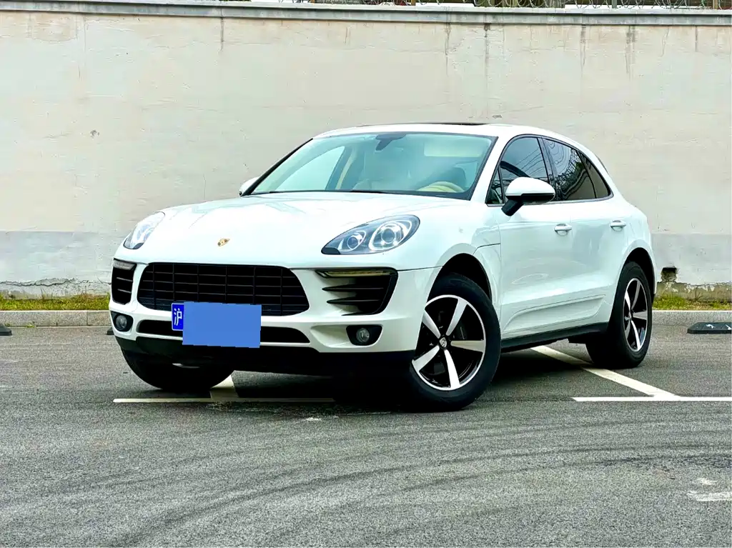 Porsche Macan 2015 — фото 1