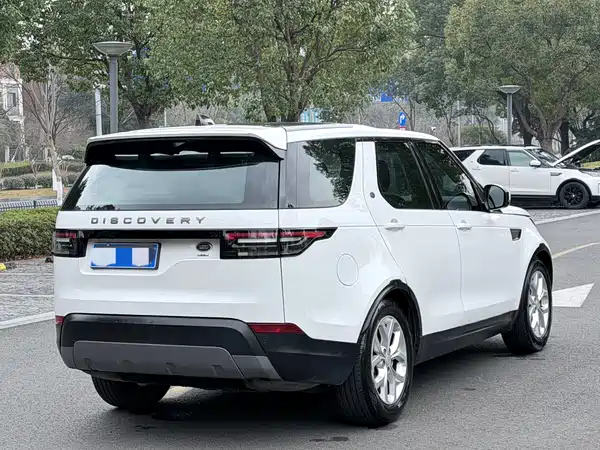 Land Rover Discovery 2017