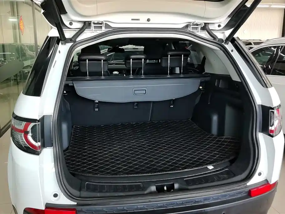 Land Rover Discovery Sport 2016