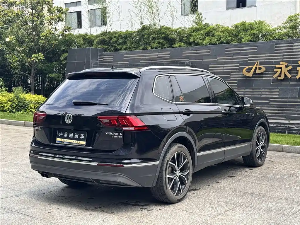 Volkswagen Tiguan L 2019 — фото 12