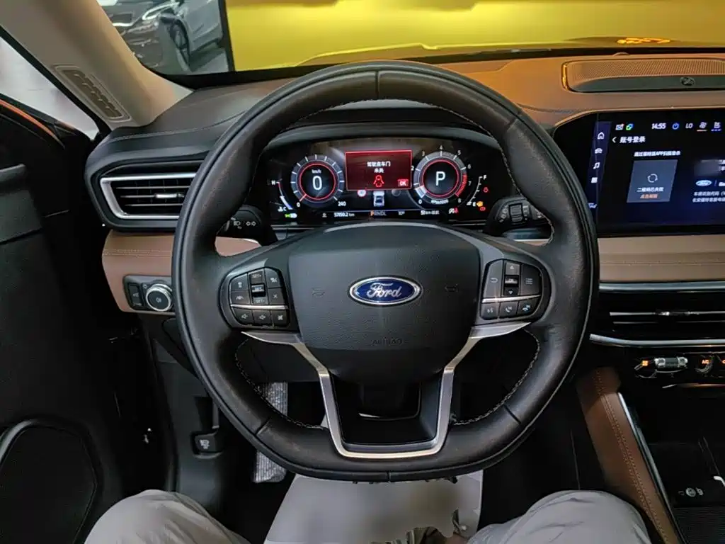 Ford Explorer 2022 — фото 11