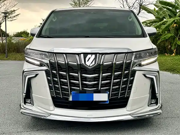 Toyota Alphard 2020
