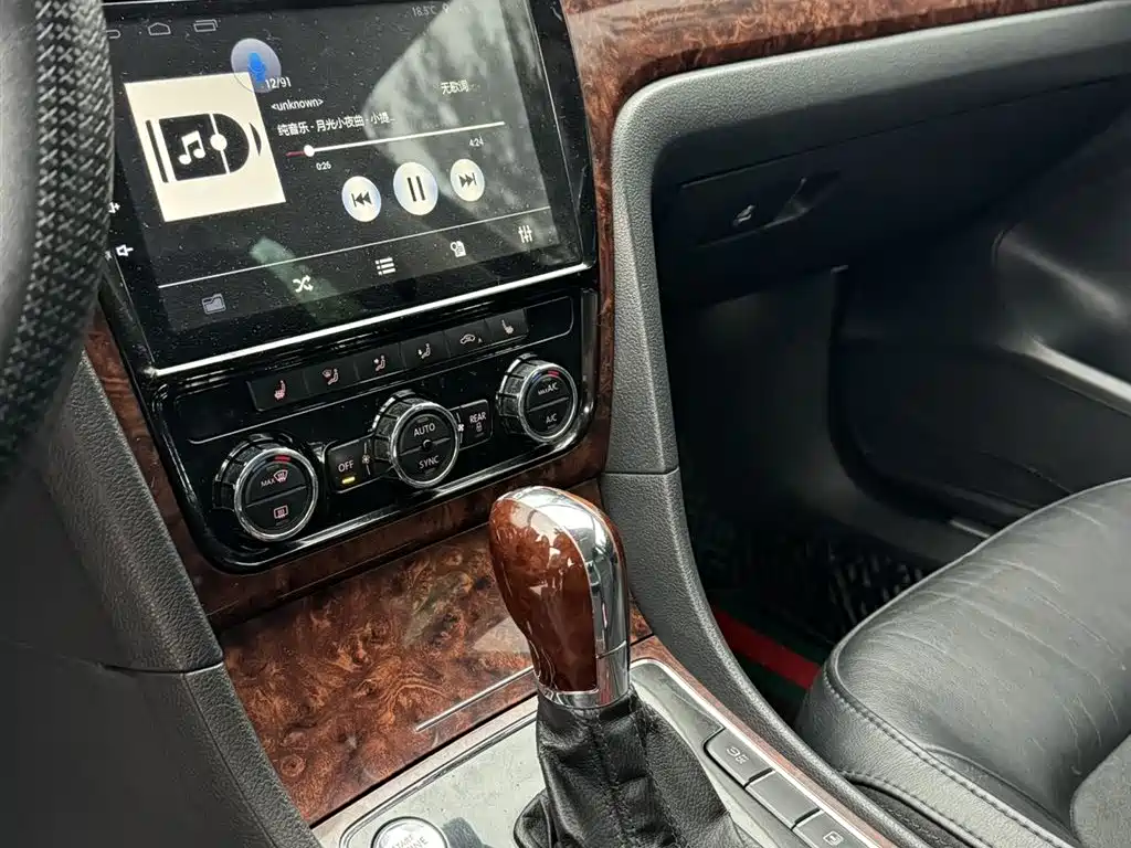 Volkswagen Passat 2013