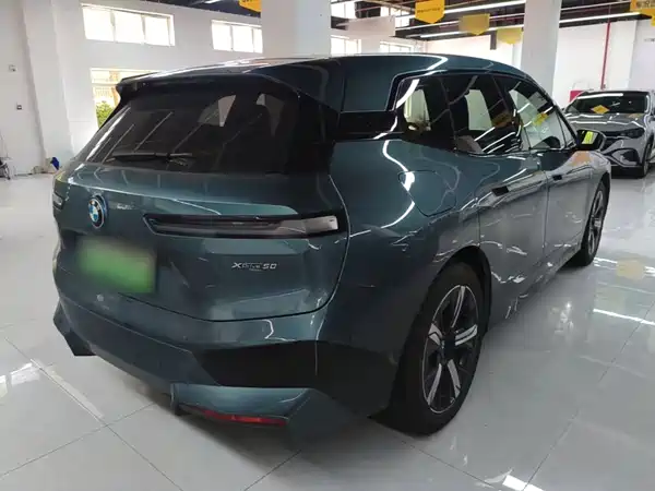 BMW iX 2023