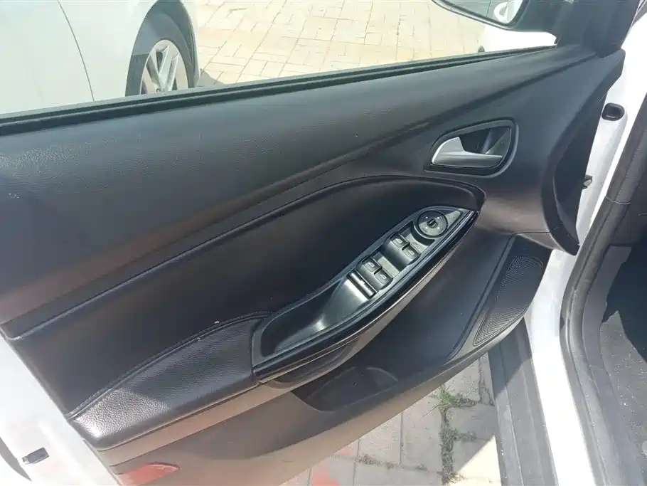 Ford Focus 2013