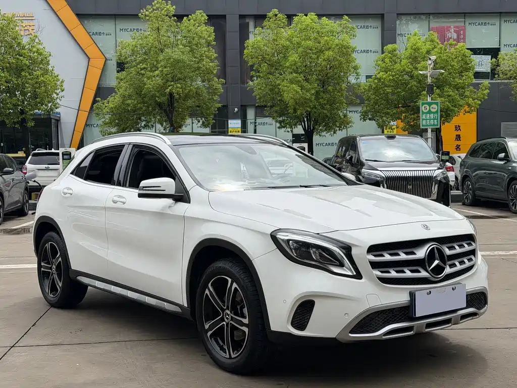 Mercedes-Benz GLA 2018 — фото 3